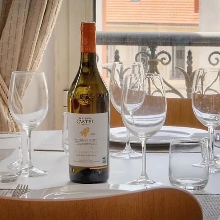 Lumineux 2 Chambres, Carre D'or-coeur De A2b196 Appartement