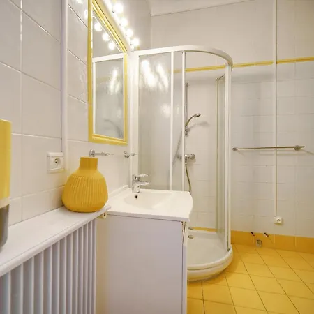 Lumineux 2 Chambres, Carre D'or-coeur De A2b196 *