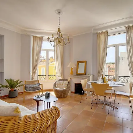 Daire Lumineux 2 Chambres, Carre D'or-coeur De A2b196 *